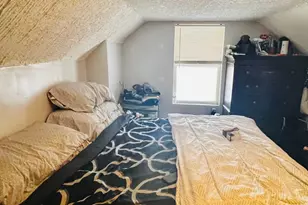 10332 S Oglesby Ave, Chicago, IL 60617 - Photo 7