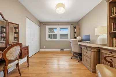 235 Cumnor Avenue, Glen Ellyn, IL 60137 - Photo 17