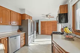 5068 N 4300W Rd, Bourbonnais, IL 60914 - Photo 13