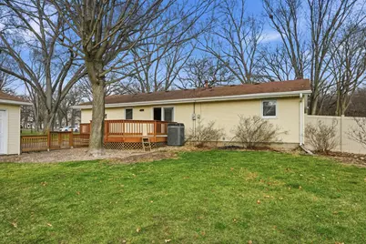 5068 N 4300 W Road, Bourbonnais, IL 60914 - Photo 7