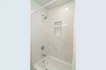 [Address not provided], Libertyville, IL 60048 - Photo 11