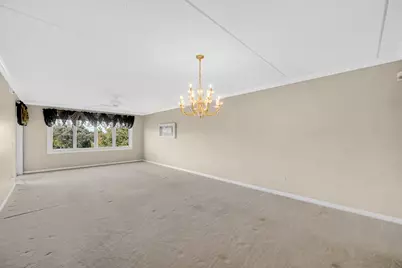 730 Creekside Drive #405C, Mount Prospect, IL 60056 - Photo 9