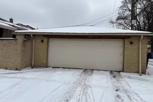 8800 S Merrill Ave, Chicago, IL 60617 - Photo 3