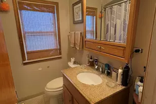 8800 S Merrill Ave, Chicago, IL 60617 - Photo 15