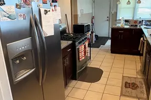 8800 S Merrill Ave, Chicago, IL 60617 - Photo 13