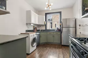 435 W Aldine Ave, Chicago, IL 60657 - Photo 5