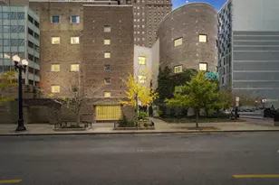 40 E 9th St, Chicago, IL 60605 - Photo 1