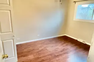 3513 Greenleaf Ave, Island Lake, IL 60042 - Photo 9