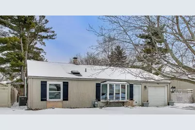 440 W Meadow Avenue, Lombard, IL 60148 - Photo 1