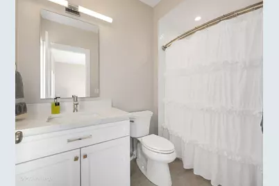 225 Burlington Avenue #TH1, Clarendon Hills, IL 60514 - Photo 15