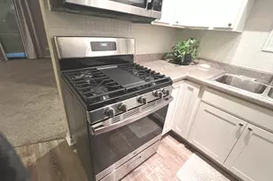 1040 Hirsch Blvd, Calumet City, IL 60409 - Photo 5