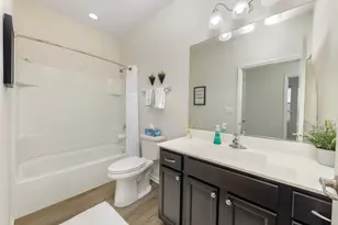 1013 Fitzwilliam Wy, North Aurora, IL 60542 - Photo 31