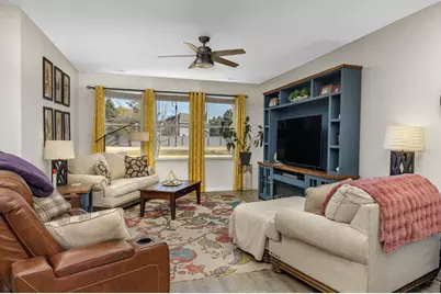 1013 Fitzwilliam Way, North Aurora, IL 60542 - Photo 15