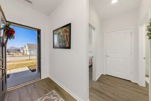 1013 Fitzwilliam Wy, North Aurora, IL 60542 - Photo 27