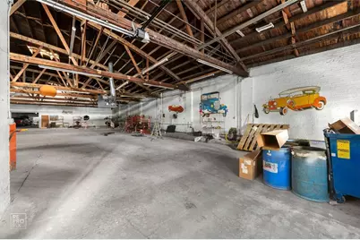 1123 W Catalpa Avenue, Chicago, IL 60640 - Photo 17