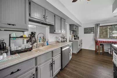 22115 Grenadier Drive, Marengo, IL 60152 - Photo 9