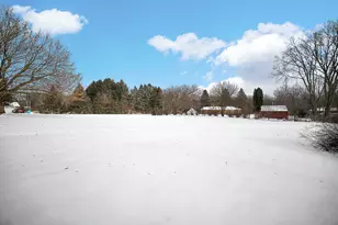 22115 Grenadier Dr, Marengo, IL 60152 - Photo 3