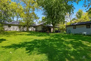 8904 Lemont Rd, Downers Grove, IL 60516 - Photo 21