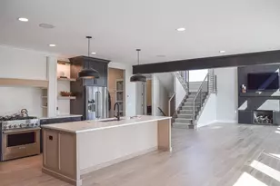 27W151 48th St, Naperville, IL 60540 - Photo 7