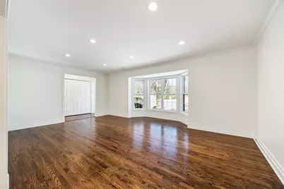 711 S 4th Avenue, Libertyville, IL 60048 - Photo 5