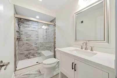 711 S 4th Avenue, Libertyville, IL 60048 - Photo 27