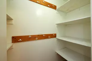 3222 W Warner Ave, Chicago, IL 60618 - Photo 17