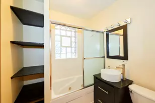 3222 W Warner Ave, Chicago, IL 60618 - Photo 11