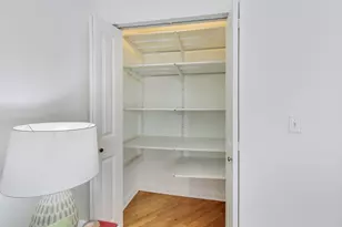 1340 W Greenleaf Ave, Chicago, IL 60626 - Photo 17