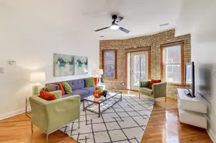 1340 W Greenleaf Ave, Chicago, IL 60626 - Photo 3