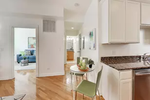 1340 W Greenleaf Ave, Chicago, IL 60626 - Photo 7