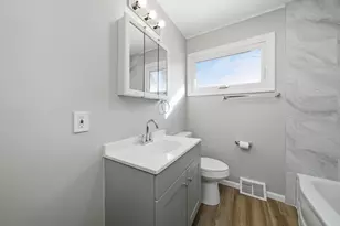 1003 Plaza Dr, Joliet, IL 60435 - Photo 13