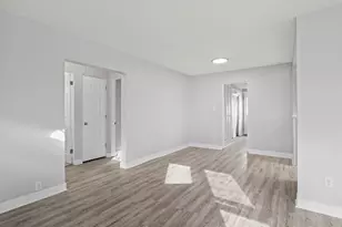 3614 Linneman St, Glenview, IL 60025 - Photo 7