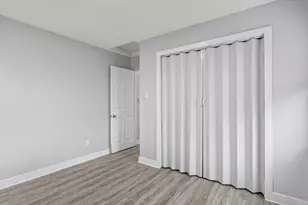 3614 Linneman St, Glenview, IL 60025 - Photo 15