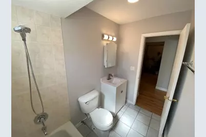 1415 W Pratt Boulevard #107, Chicago, IL 60626 - Photo 3