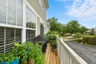 1270 Georgetown Way, Vernon Hills, IL 60061 - Photo 7