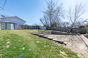 1115 Hillwood Cir, Round Lake Beach, IL 60073 - Photo 27