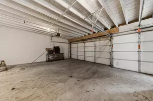 7718 S Kingston Ave, Chicago, IL 60649 - Photo 29