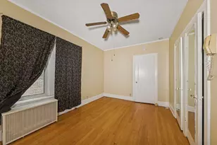 7718 S Kingston Ave, Chicago, IL 60649 - Photo 5