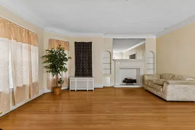 7718 S Kingston Avenue, Chicago, IL 60649 - Photo 3