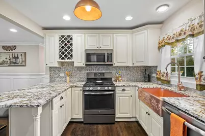 8602 S Oak Park Avenue, Burbank, IL 60459 - Photo 5