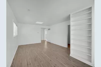 3161 W Park Lane Drive, Merrionette Park, IL 60803 - Photo 5