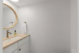 812 Dracut Ln, Schaumburg, IL 60173 - Photo 17