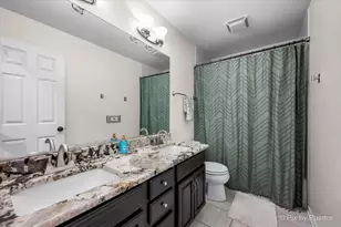 39W901 Carl Sandburg Rd, Saint Charles, IL 60175 - Photo 27