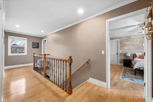 39W901 Carl Sandburg Rd, Saint Charles, IL 60175 - Photo 19