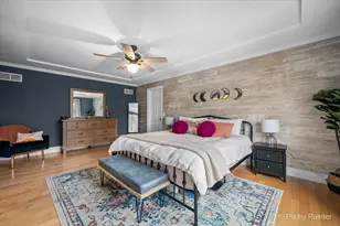 39W901 Carl Sandburg Rd, Saint Charles, IL 60175 - Photo 21