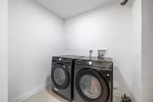 634 Parker Dr, Lombard, IL 60148 - Photo 15