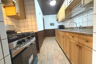 256 Shorewood Dr, Glendale Heights, IL 60139 - Photo 7