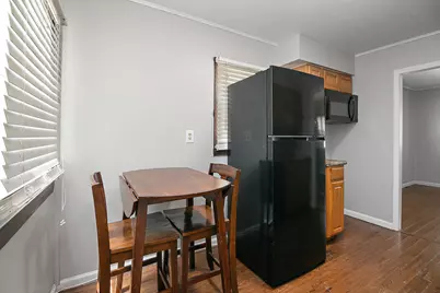 729 Webster Circle W, Kankakee, IL 60901 - Photo 5