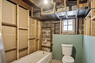 6027 S Loomis Blvd, Chicago, IL 60636 - Photo 17