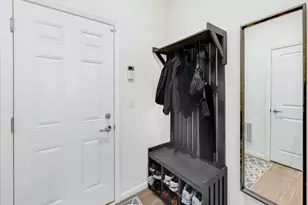 579 Watercress Dr, Aurora, IL 60504 - Photo 11